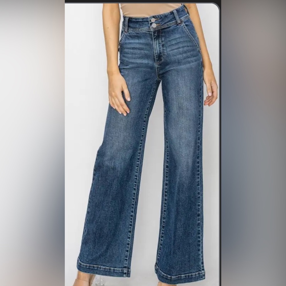 Like New Social Threads Risen Cameron High Rise Wide Leg Jeans 👖 size 29